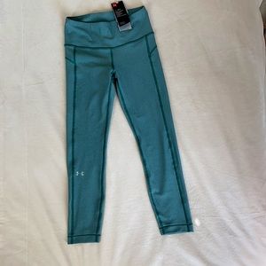 NWT Women's HeatGear® Armour High-Rise Ankle Crop